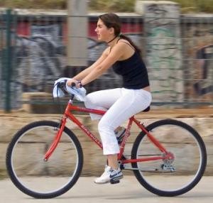 Walking, biking or sport: how Spanish women attending breast cancer screening meet physical activity recommendations?